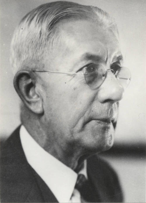 Fred Irish, Registrar