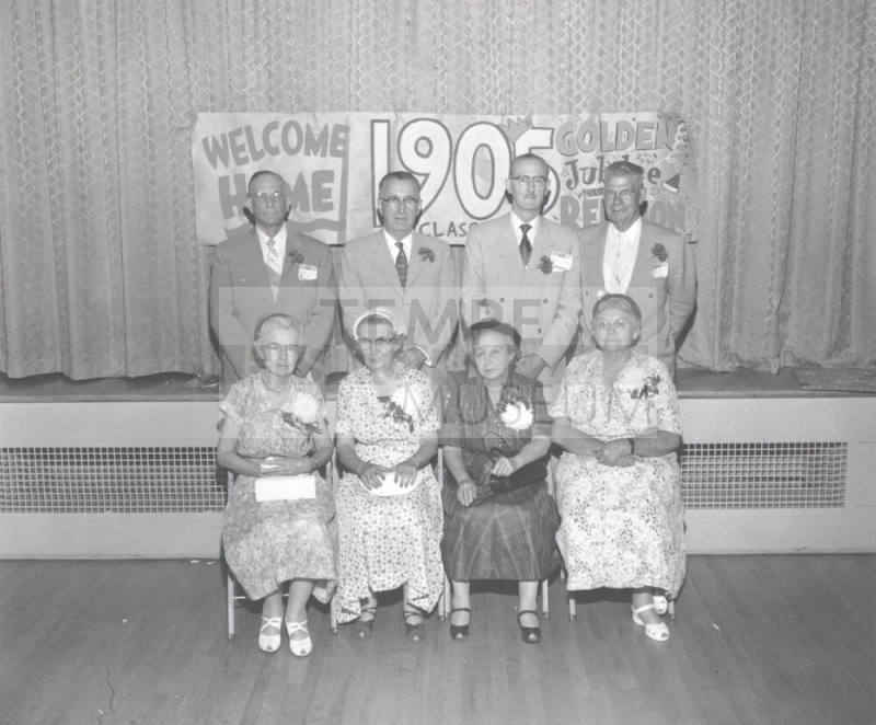 President Gammage Greets Golden Jubilee Class of 1905