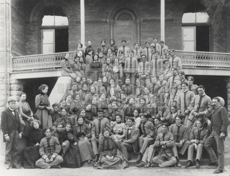 Class Picture from Tempe Normal School