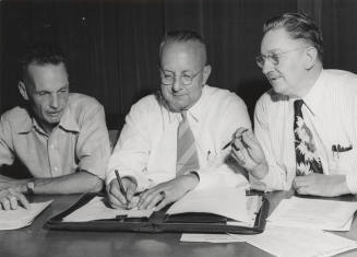 Faculty Working on Early Version of Faculty Constitution