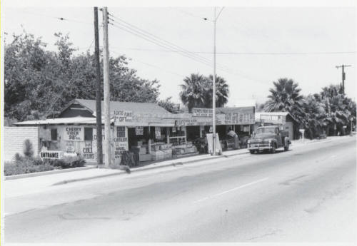 Tempe Fruit Stand - 1017 East Apache Boulevard, Tempe, Arizona