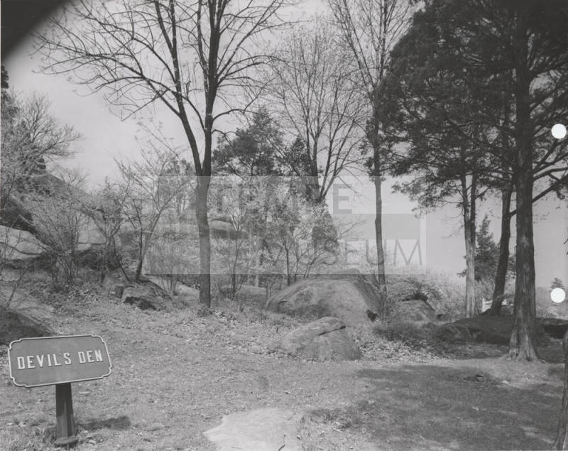 Devil's Den Area - Gettysburg Battlefield