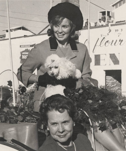 "Miss America" Vonda Kay Van Dyke arrives in Tempe for ASU Homecoming