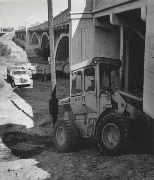 Dirt Refill at Tempe Bridge